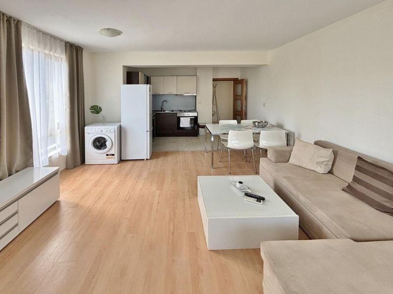 Apartmán 2+kk s terasou a bazénom Byala-Varna, Bulharsko - 3