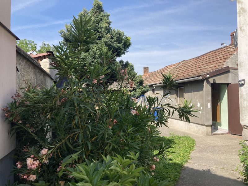 PREDAJ rodinný dom Bezenye - 18