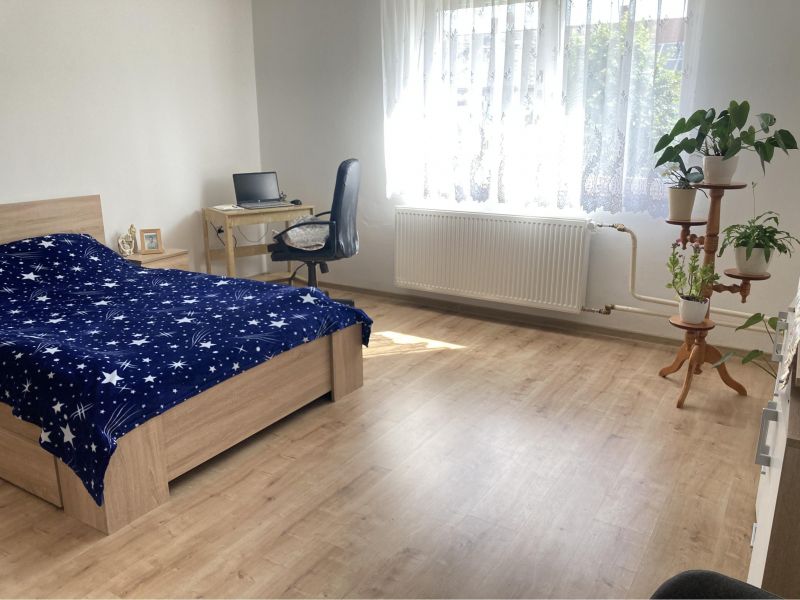 PREDAJ rodinný dom Bezenye - 11