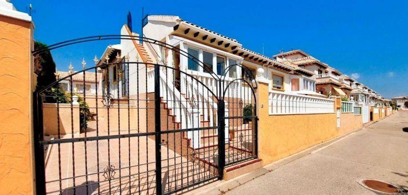 Dom 3+kk s bazénom Orihuela Costa-Los Dolses, Španielsko - 5