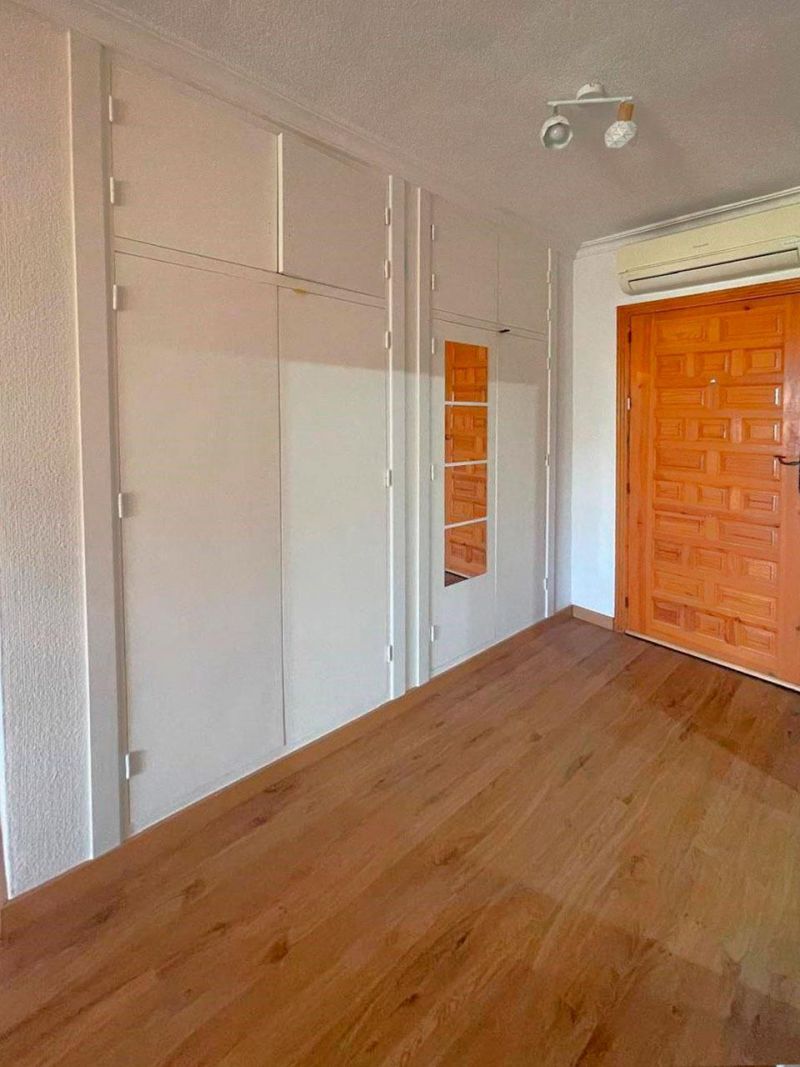 Štúdio 1+kk s bazénom Torrevieja, Španielsko - 8