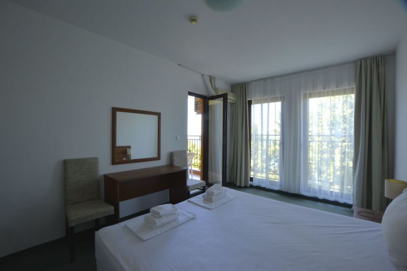 Apartmán 2+kk s balkónom a bazénom Aheloy-Bulharsko - 9