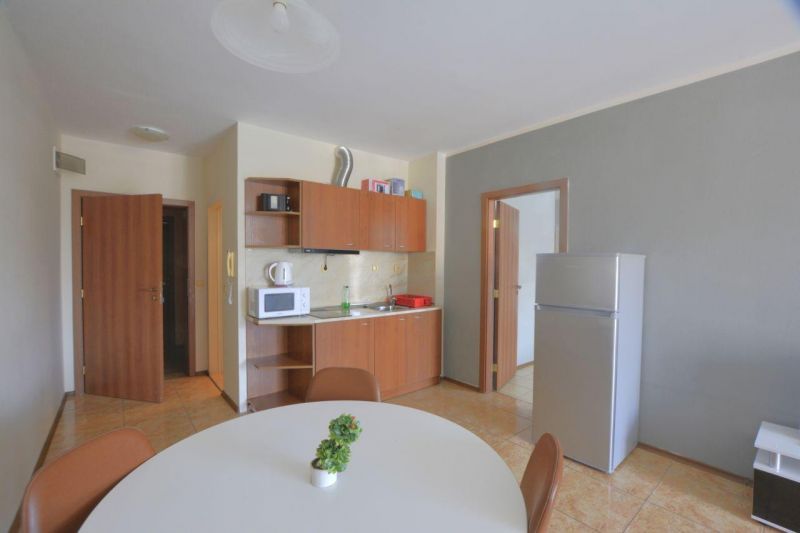 Apartmán 2+kk s balkónom a bazénom Midia Grand Resort-Aheloy, Bulharsko - 4