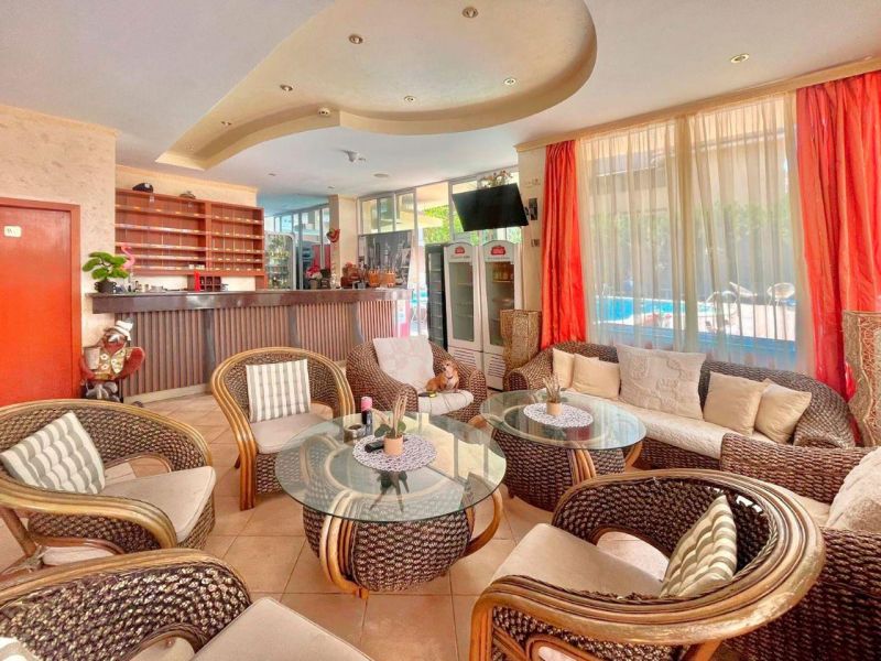 Apartmán 2+kk s balkónom a bazénom Slnečné Pobrežie, Bulharsko - 8