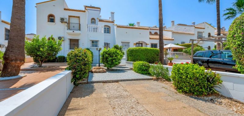 Radový dom 3+kk s bazénom Orihuela Costa, Španielsko - 5