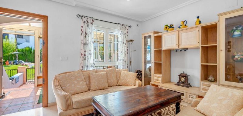 Radový dom 3+kk s bazénom Orihuela Costa, Španielsko - 18