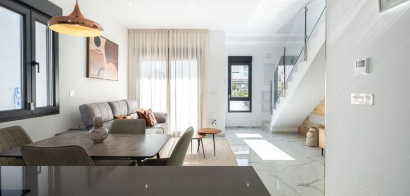 Modrený 2 podlažný dom 4+kk s bazénom, Torrevieja-Španielsko - 6