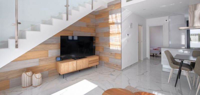 Modrený 2 podlažný dom 4+kk s bazénom, Torrevieja-Španielsko - 7