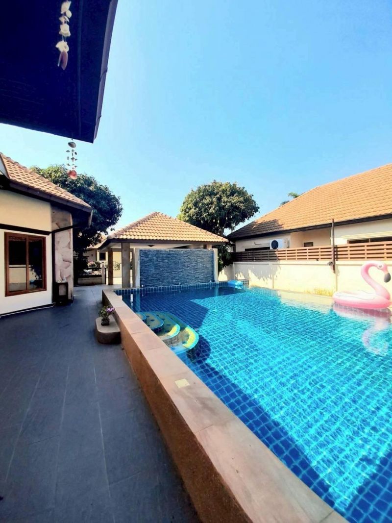 4 izbová vila s bazénom v Thajsku-Pattaya - 2