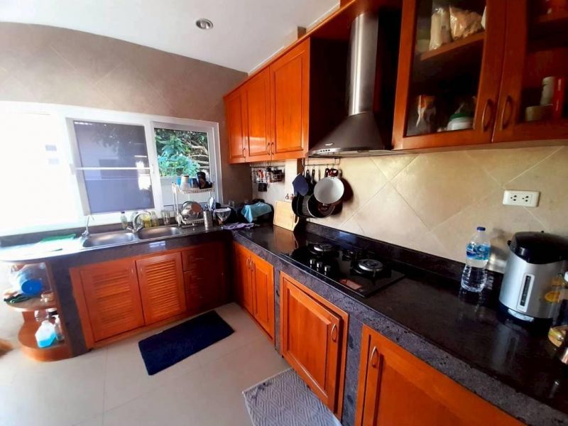 4 izbová vila s bazénom v Thajsku-Pattaya - 4