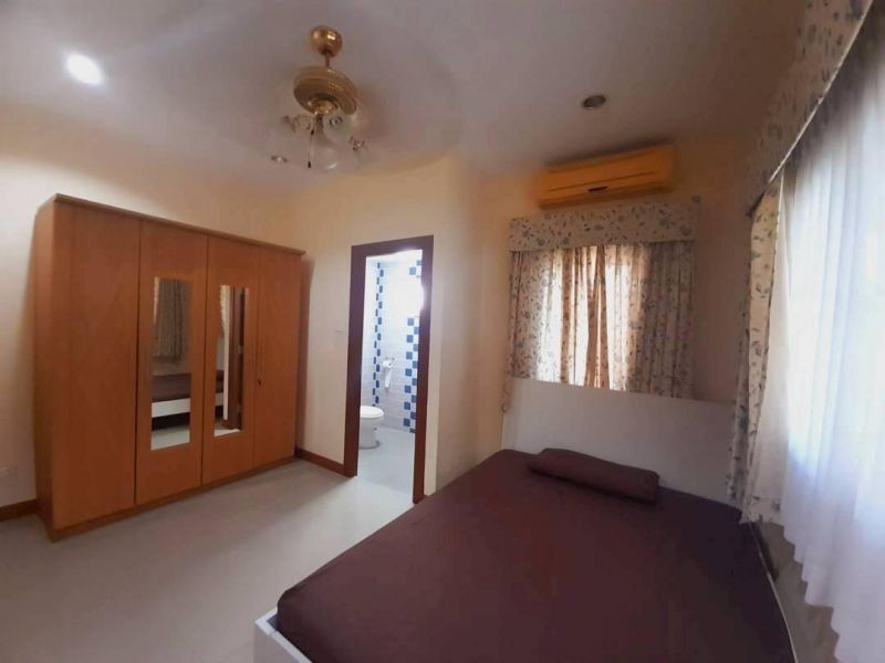 4 izbová vila s bazénom v Thajsku-Pattaya - 10