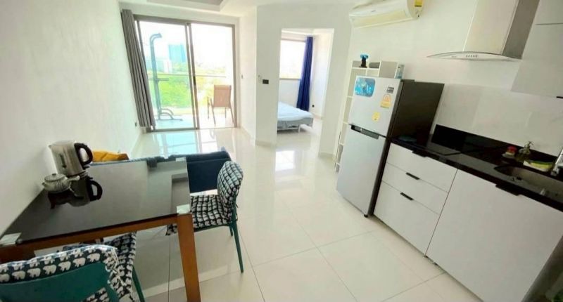 Thajsko-Pattaya-Jomtien-2 izbový apartmán s balkónom - 2