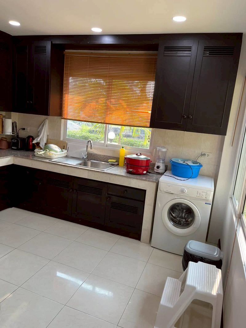 Thajsko-4 izbová vila s bazénom-Takhian Tia Pattaya - 14