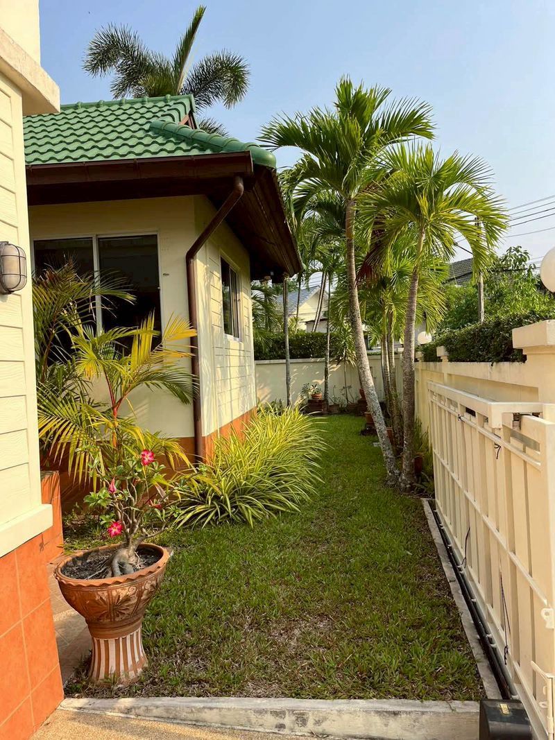 Thajsko-4 izbová vila s bazénom-Takhian Tia Pattaya - 17