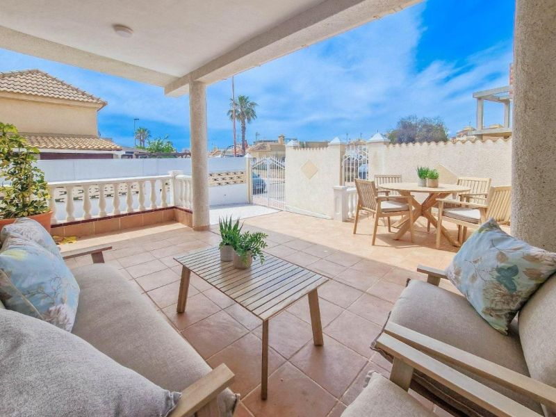 Rodinný dom 3+kk Torrevieja-Los Frutales, Španielsko - 1