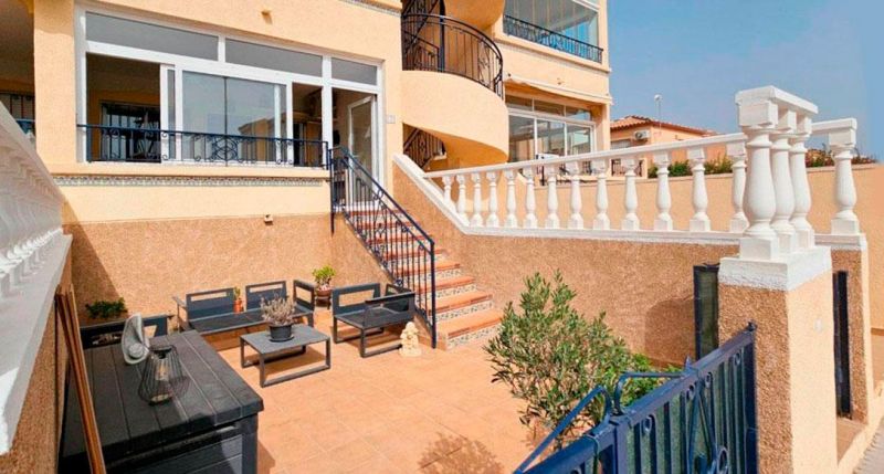 Apartmán 3+1 Torrevieja-Punta Prima, Španielsko - 1