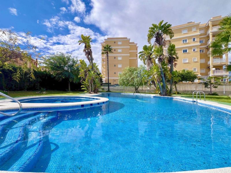 Dvojpodlažný apartmán 3+kk Torrevieja-Torreblanca, Španielsko - 19