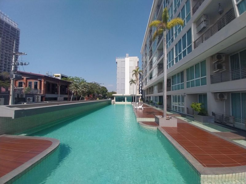 Thajsko-Pattaya-2 izbový apartmán na pláži-Musselana Condo - 1