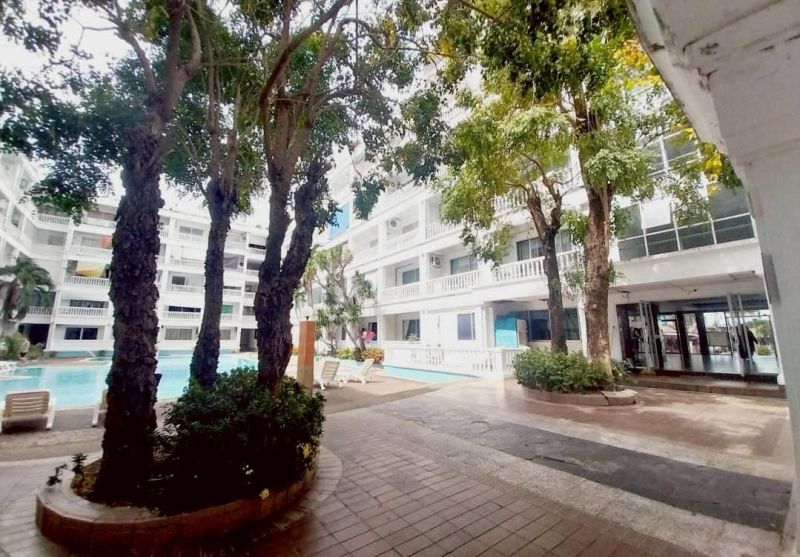 Thajsko-Pattaya-Jomtien-1 izbový byt-Majestic Condo - 2