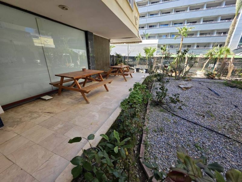 Zariadený trojizbový byt s výhľadom na more Alanya Konaklı Turecko APM - 16