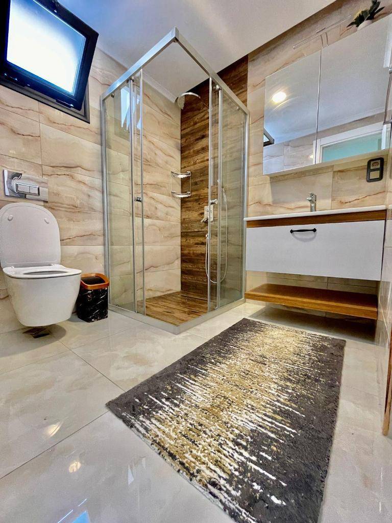 Zariadený apartmán v prvej línii pri mori Alanya Mahmutlar APM - 14