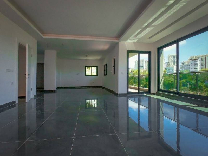 Luxusná vila na predaj v Turecku, len 700 m od pláže Mahmutlar - súkromná sauna, bazén APM - 13