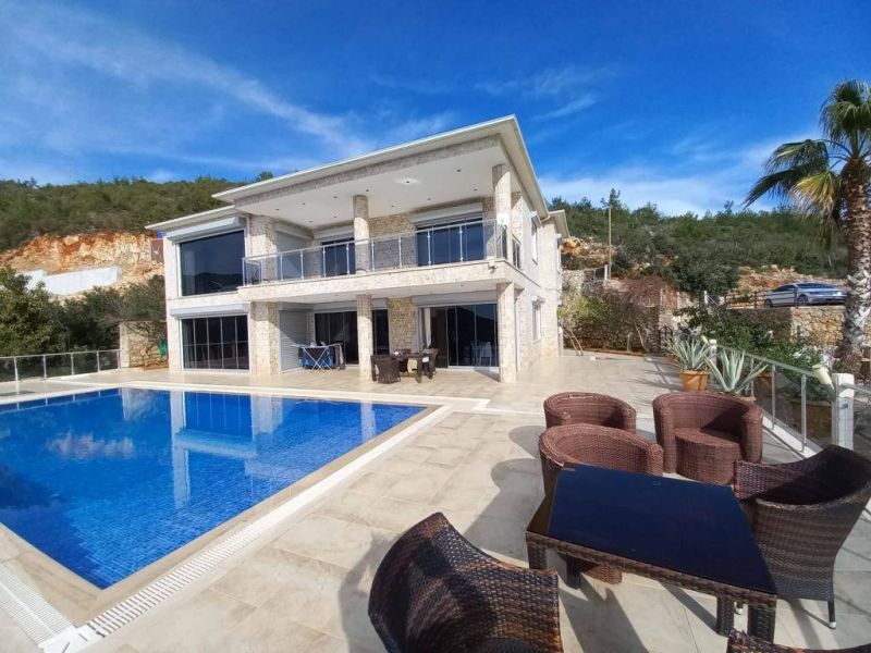 Moderná 5-izbová vila Alanya na predaj s vlastným bazénom - Alanya Bektaş APM - 24