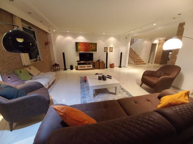 Moderná 5-izbová vila Alanya na predaj s vlastným bazénom - Alanya Bektaş APM - 5