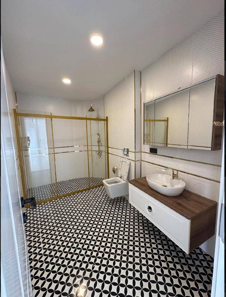 Luxusná vila na predaj Turecko Kargicak - výhľad na more APM - 13