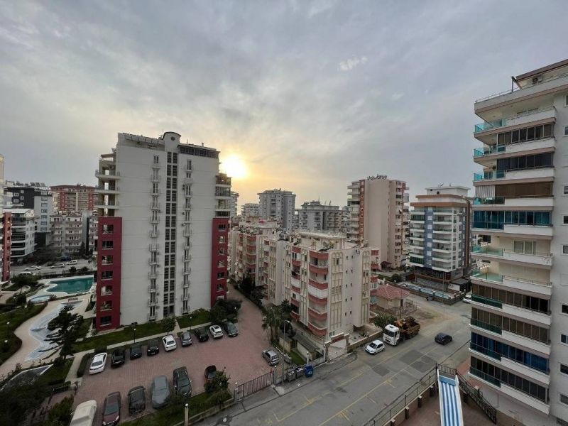 Priestranný zariadený 4-izbový byt Alanya - Mahmutlar Turecko APM - 8