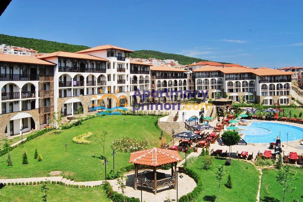 Apartmán 2+kk s bazénom Sveti Vlas-Bulharsko