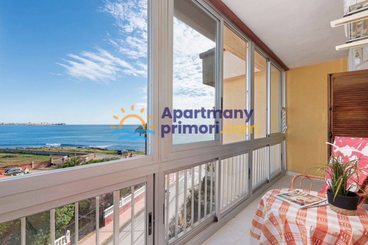 Apartmán 2+kk s terasou Orihuela Costa-Punta Prima, Španielsko