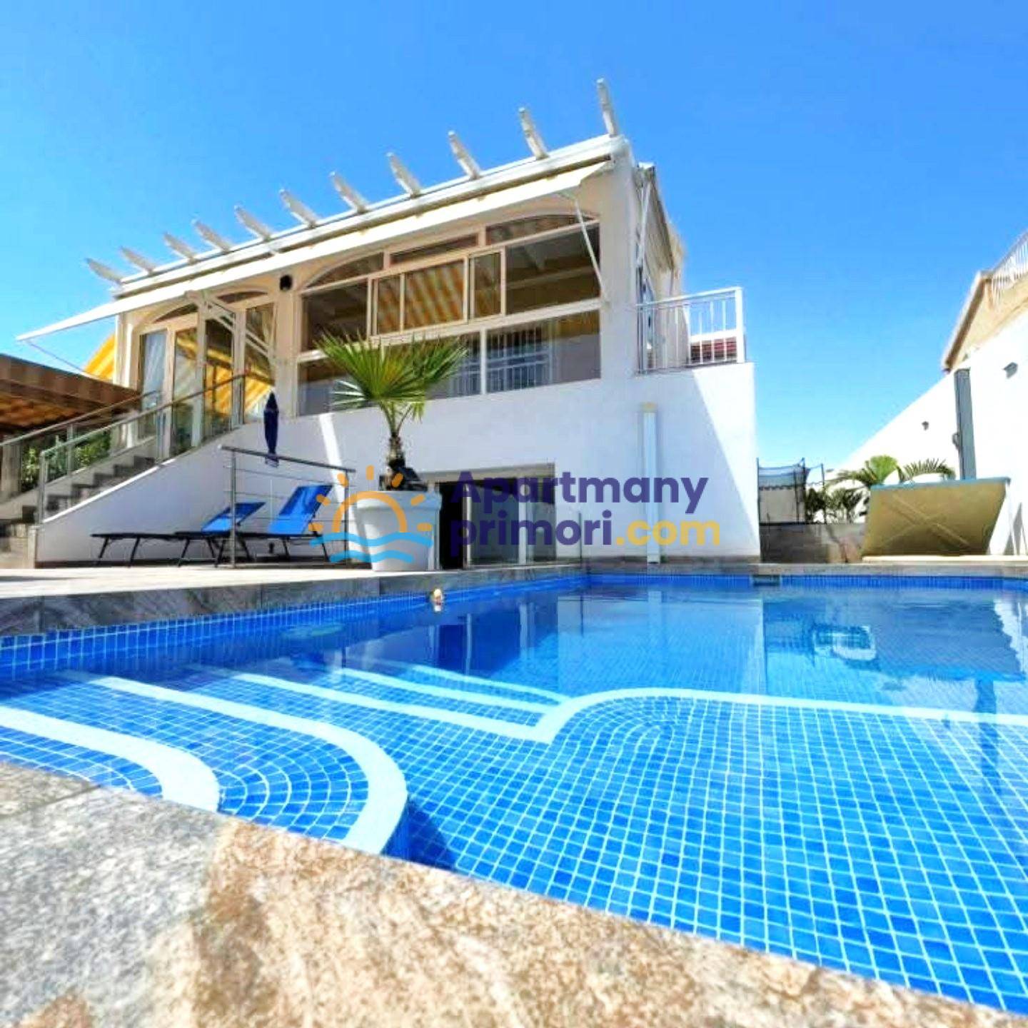 Dom 4+1 s bazénom Orihuela Costa-Los Altos, Španielsko