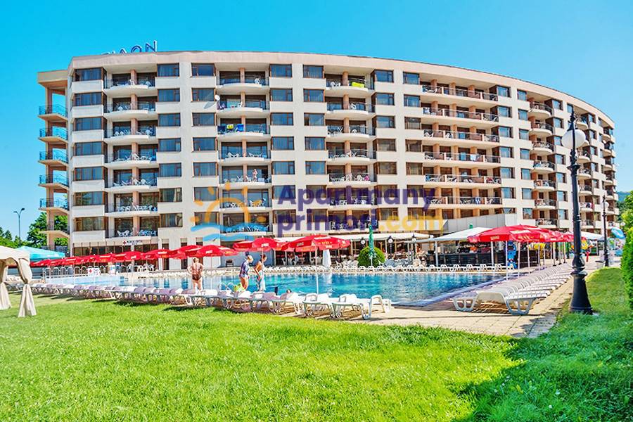 Lukratívny apartmán 2+kk s bazénom Slnečné Pobrežie, Bulharsko
