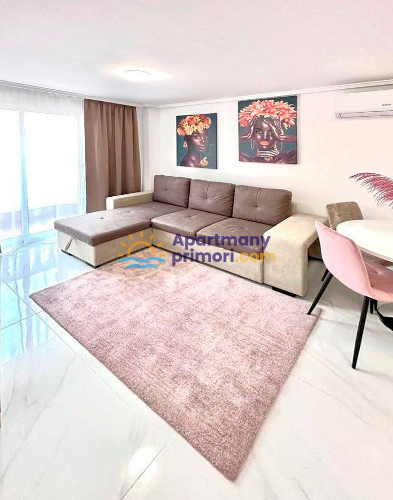 Apartmán 2+kk s balkónom Torrevieja-Playa del Cura, Španielsko