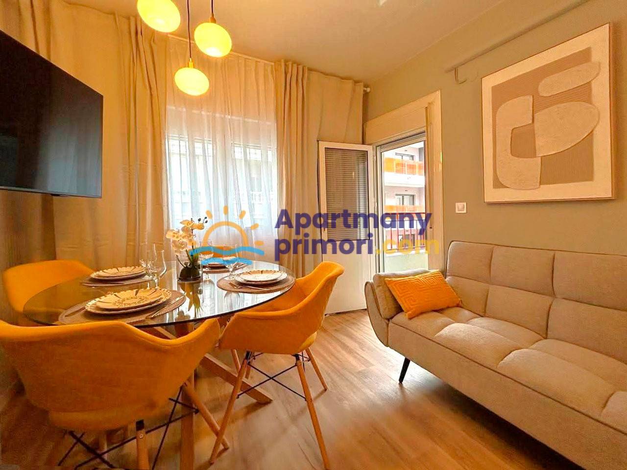 Apartmán 2+kk s balkónom Torrevieja-Playa del Cura, Španielsko